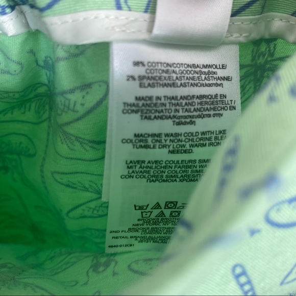 Brooks Brothers 346 Women's Natalie Fit Green Dragonfly Pants Size 10 - Picture 6 of 6